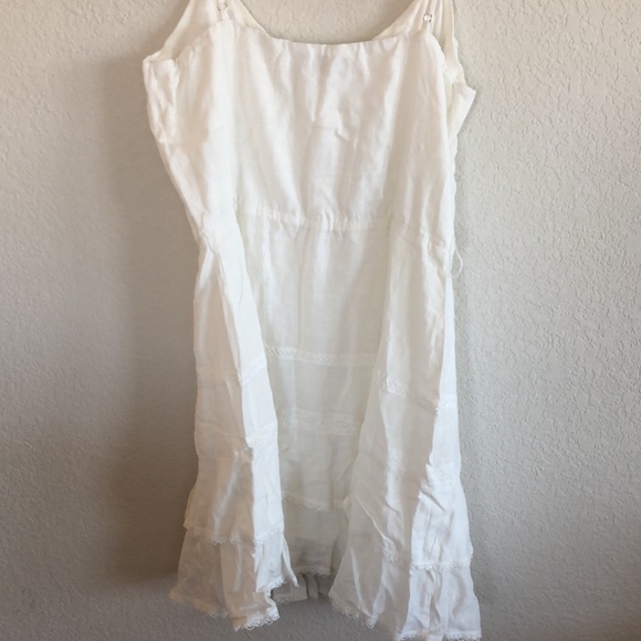 HEARTLOOM ALISHA DRESS IN WHITE size SMALL - Picture 11 of 13